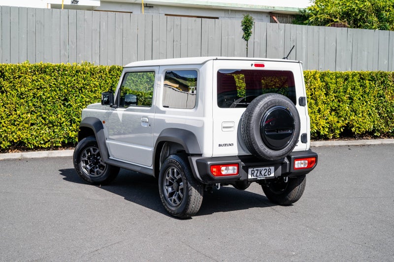 2026 Suzuki Jimny 1.5 3DR Auto image 3