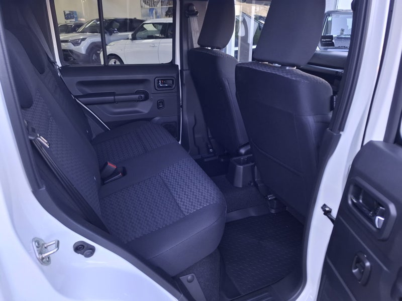 2026 Suzuki Jimny 1.5 5dr Manual image 5