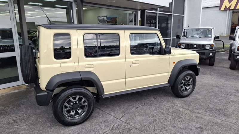 2026 Suzuki Jimny 1.5 5dr Manual image 2