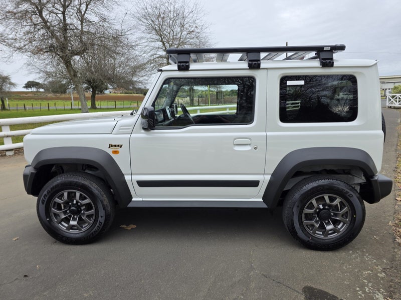 2026 Suzuki Jimny 1.5 JLXAD 4AT image 4