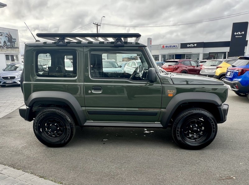 2026 Suzuki Jimny 1.5 JX B 3 door Manual Horizion image 5