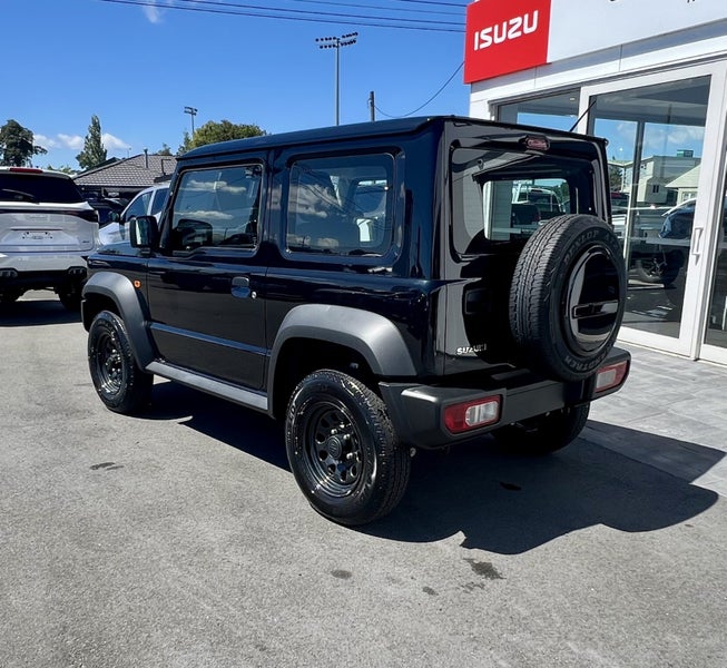 2026 Suzuki Jimny 1.5 JX Carry manual image 3