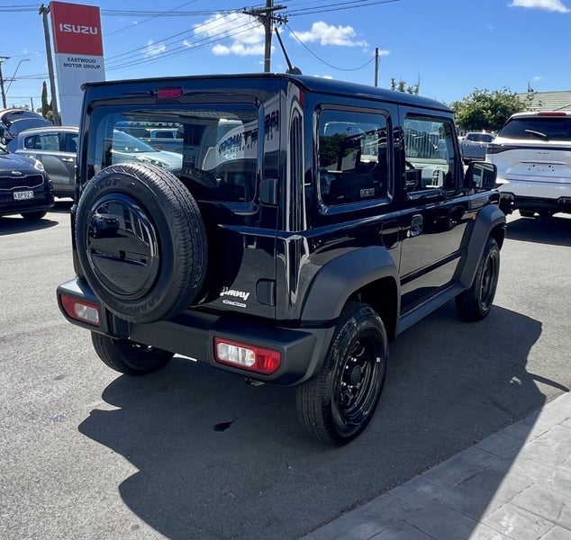 2026 Suzuki Jimny 1.5 JX Carry manual image 4