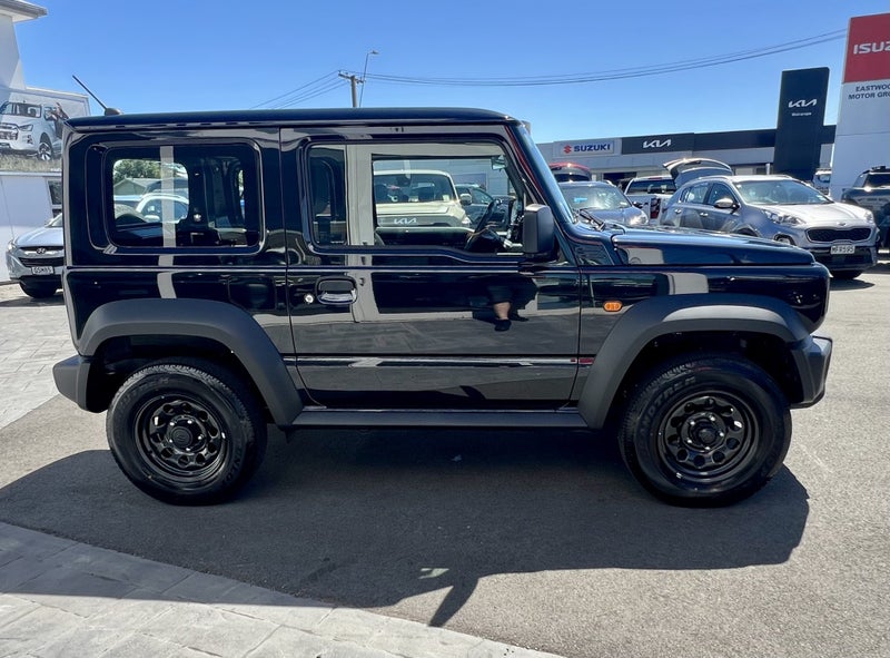 2026 Suzuki Jimny 1.5 JX Carry manual image 5