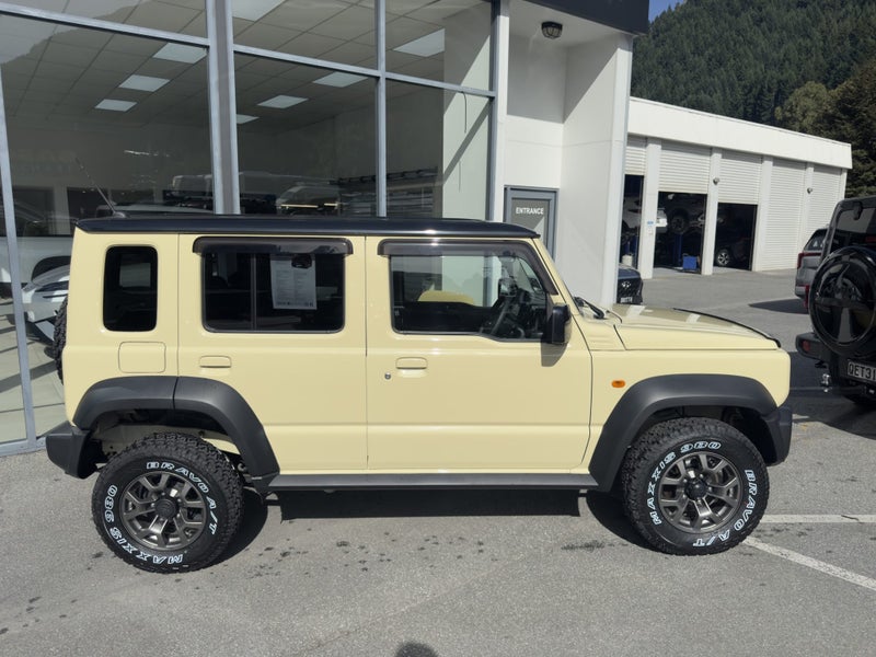 2026 Suzuki Jimny 1.5 Sierra 5 Door Manual image 3