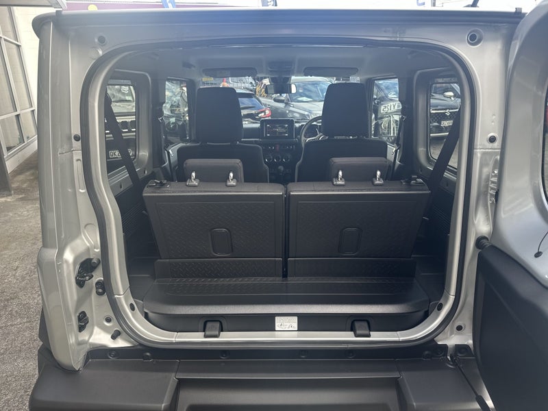 2026 Suzuki Jimny 1.5 Sierra Auto image 4