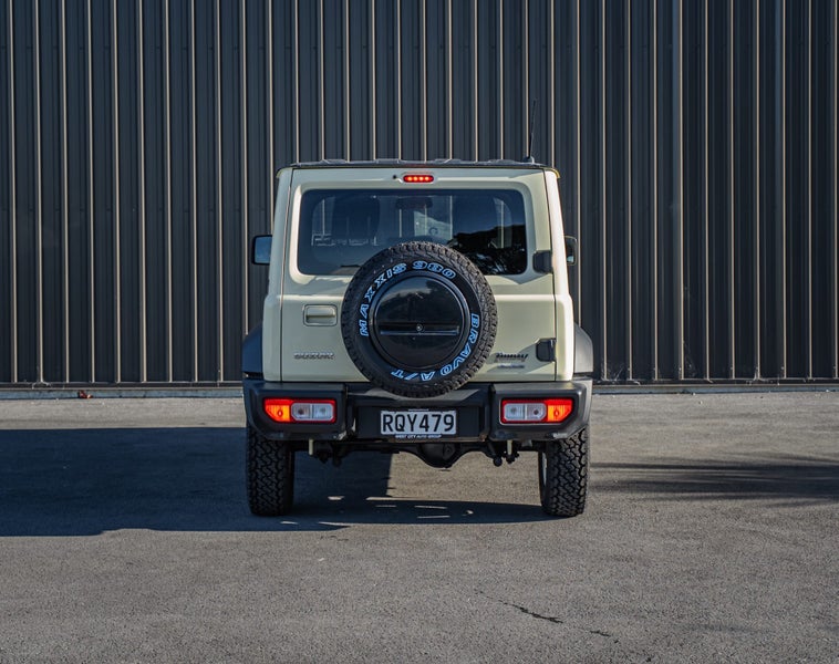 2026 Suzuki Jimny 5-Door 1.5P/4Wd/5Mt image 4