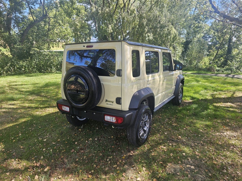 2026 Suzuki Jimny 5-DOOR 1.5P/4WD/5MT image 3