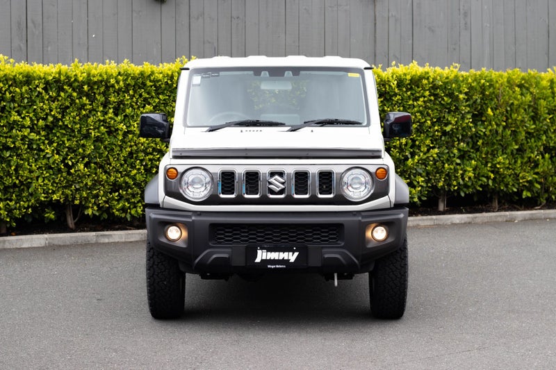 2026 Suzuki Jimny 5-Door JLX Manual image 4