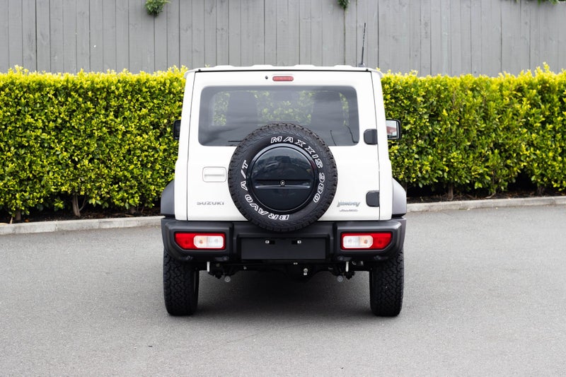 2026 Suzuki Jimny 5-Door JLX Manual image 5