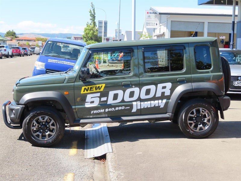2026 Suzuki Jimny 5 DOOR MANUAL image 3