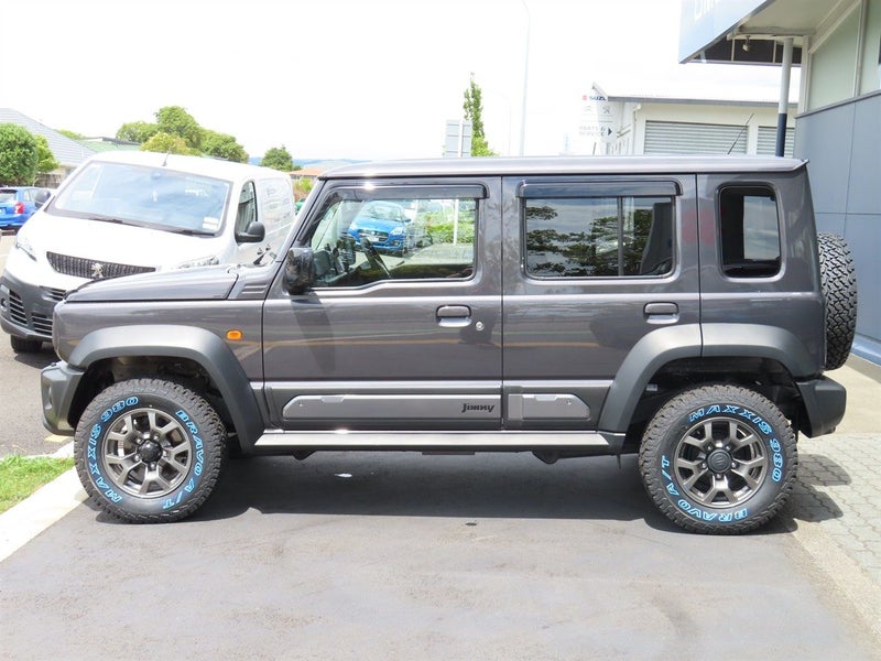 2026 Suzuki Jimny 5 DOOR MANUAL - SAFARI image 3