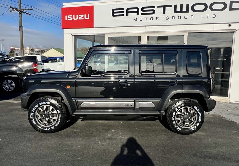 2026 Suzuki Jimny JLX Manual 5 Door 4WD SAFARI image 2