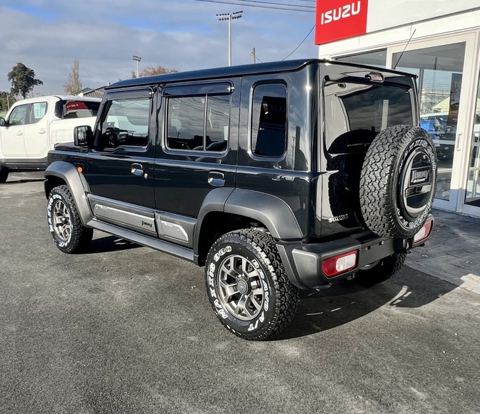 2026 Suzuki Jimny JLX Manual 5 Door 4WD SAFARI image 3