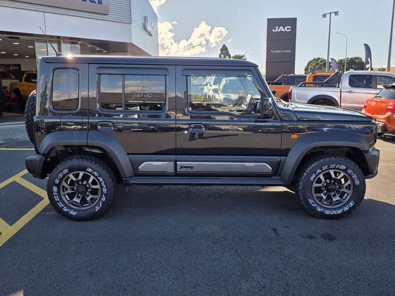 2026 Suzuki Jimny Safari 5 Door Manual image 4