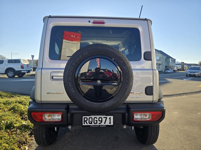 2026 Suzuki Jimny Sierra 1.5P/4WD/5MT - image 4
