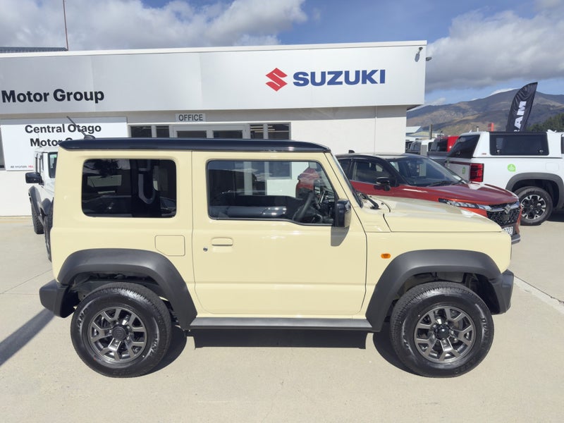 2026 Suzuki Jimny Sierra 3 Door Auto image 3