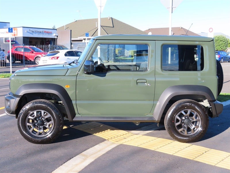 2026 Suzuki Jimny SIERRA AUTO - FACELIFT MODEL image 3
