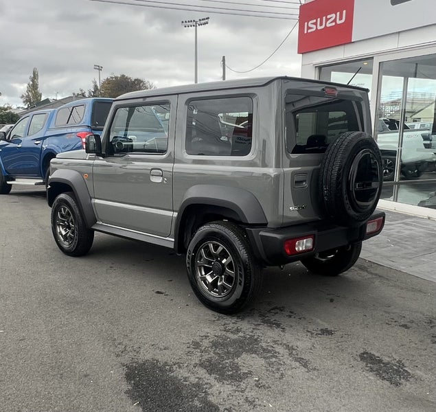 2026 Suzuki Jimny Sierra Auto JLX 1.5L 3 door 4... image 3
