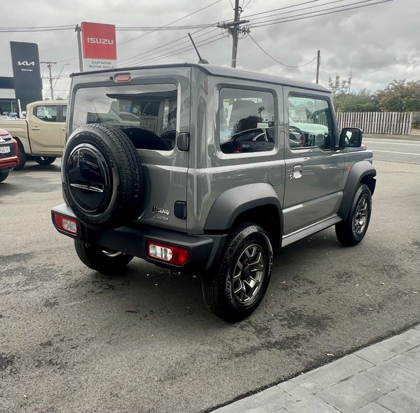 2026 Suzuki Jimny Sierra Auto JLX 1.5L 3 door 4... image 4