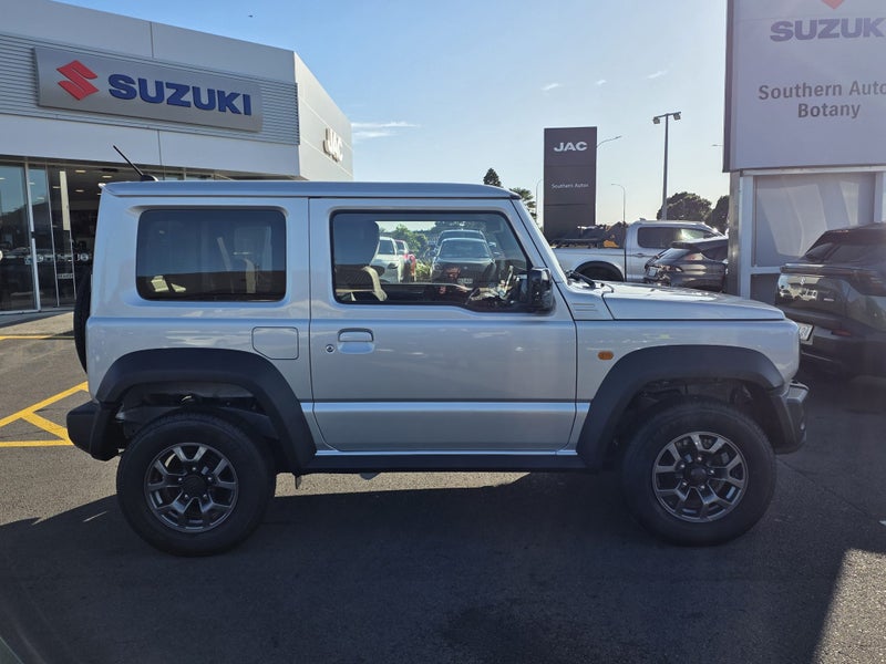 2026 Suzuki Jimny Sierra Automatic 3 Door image 4
