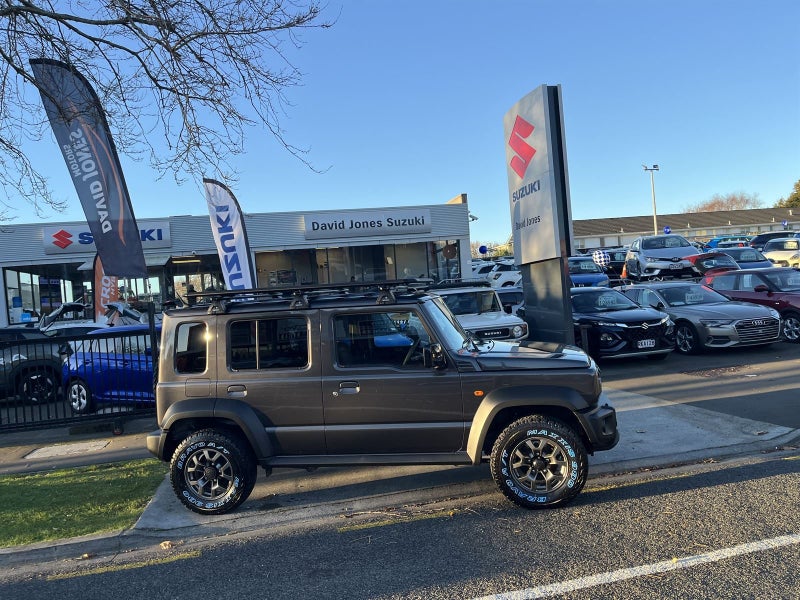 2026 Suzuki Jimny Sierra Heritage image 4