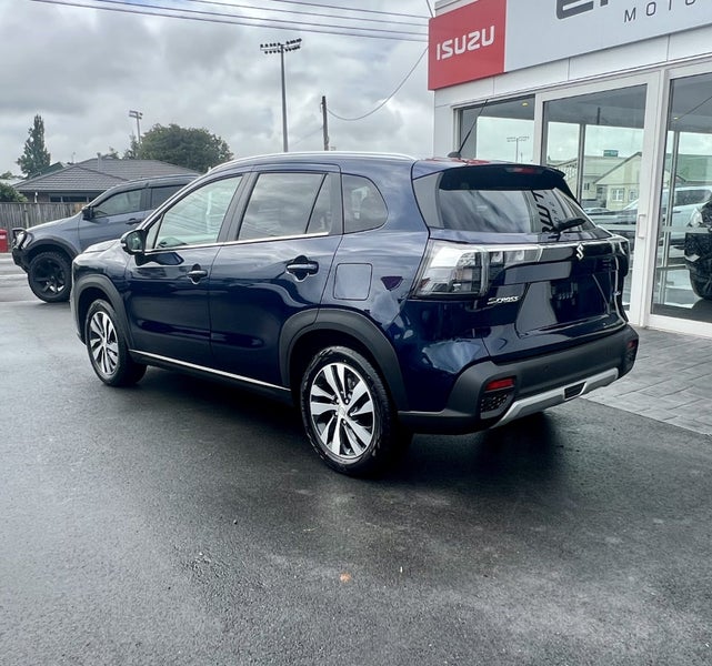 2026 Suzuki S-Cross JLX 2WD Hybrid image 3