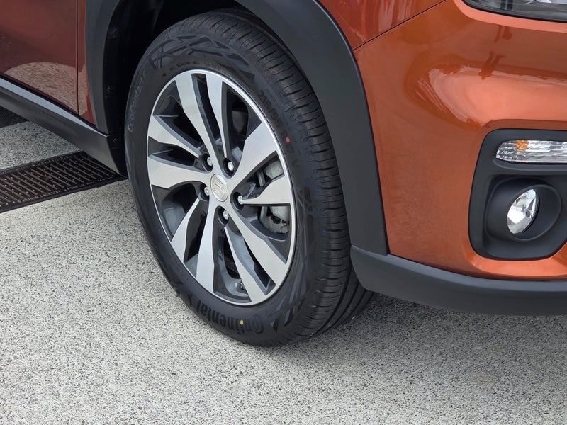 2026 Suzuki S-Cross JLX Hybrid image 2