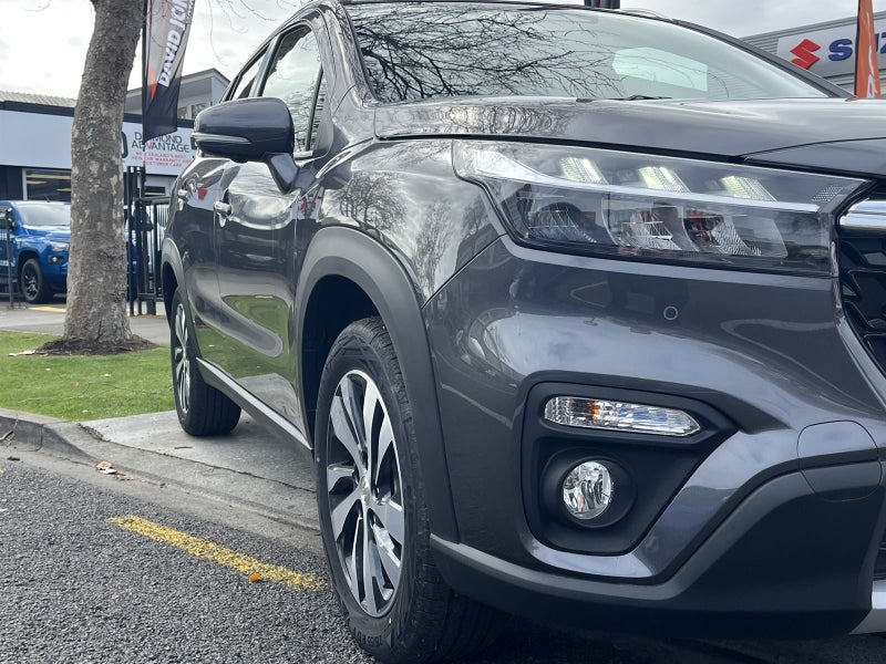 2026 Suzuki S-Cross JLX Hybrid 2WD image 3