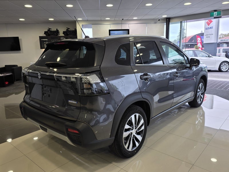 2026 Suzuki S-Cross JLX Hybrid image 4