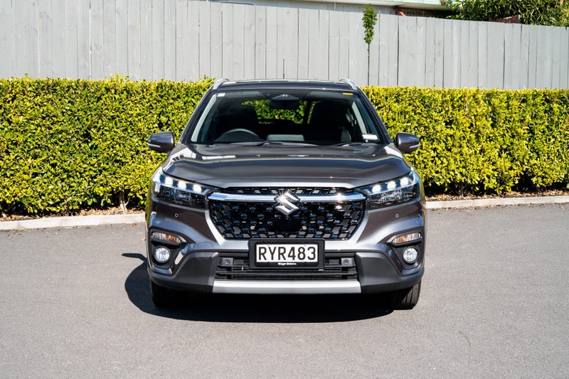2026 Suzuki S-Cross JLX Hybrid AWD Auto image 4