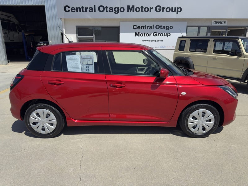 2026 Suzuki Swift 1.2 GLSC CVT image 3