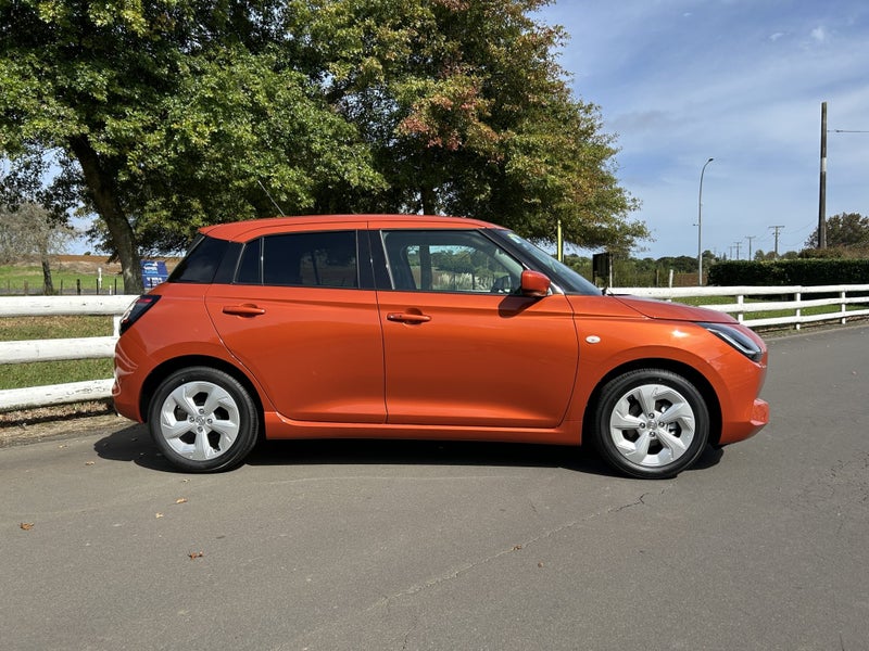 2026 Suzuki Swift 1.2 GLZ CVT Petrol image 3