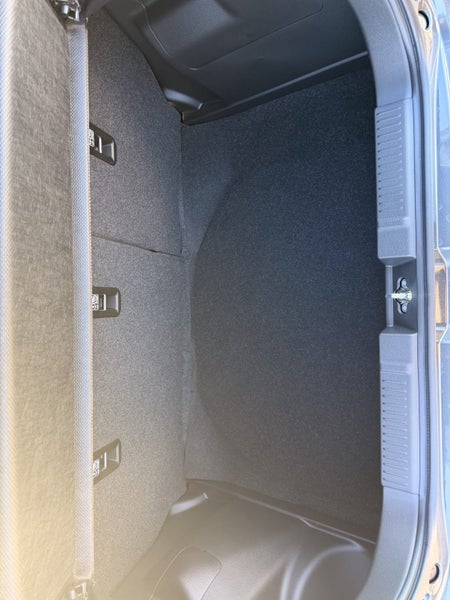 2026 Suzuki Swift 1.2 Hybrid CVT image 4