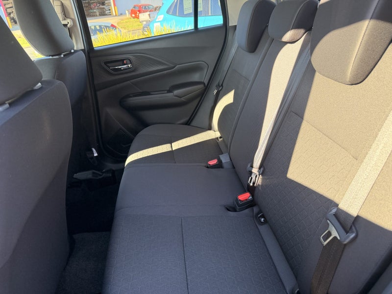 2026 Suzuki Swift 1.2 Hybrid CVT image 5