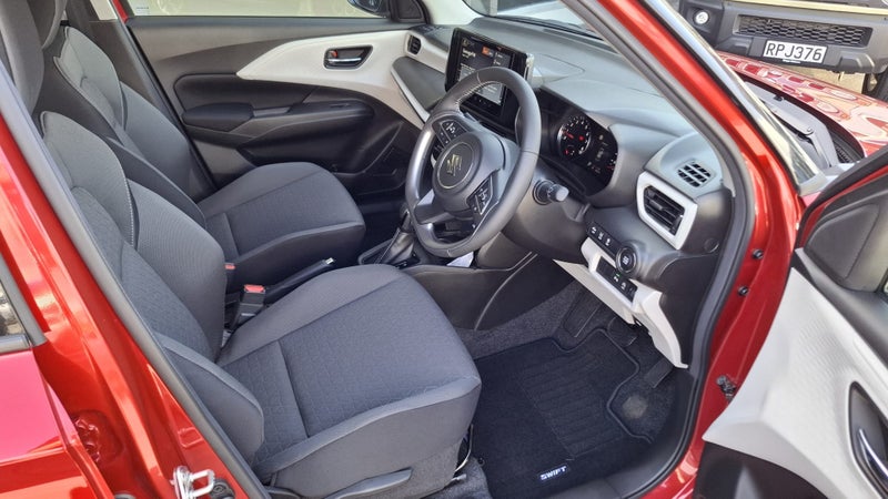 2026 Suzuki Swift 1.2 Hybrid GLZ image 5