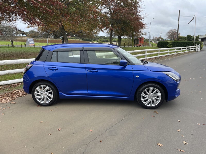2026 Suzuki Swift 1.2 Hybrid Manual image 3