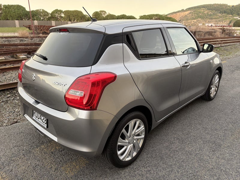2026 Suzuki Swift GL image 5