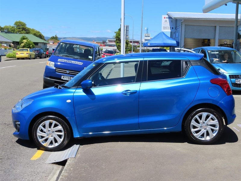 2026 Suzuki Swift GL AUTO image 3