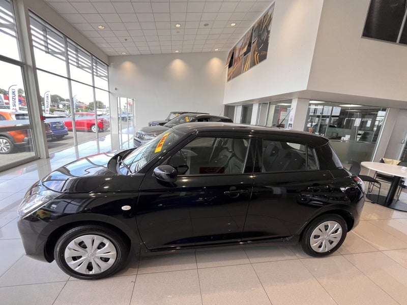 2026 Suzuki Swift GLS 1.2 CVT image 5