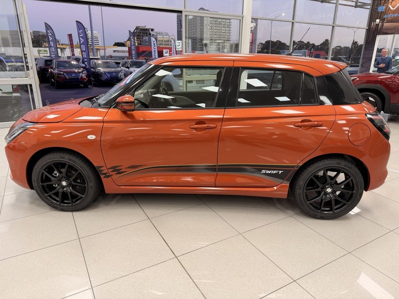 2026 Suzuki Swift Glsc 1.2Pmh/Cvt image 4