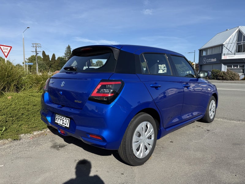 2026 Suzuki Swift Glsc 1.2PMH/CVT - image 3