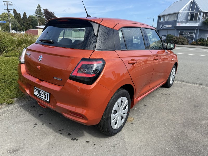 2026 Suzuki Swift Glsc 1.2PMH/CVT - image 3