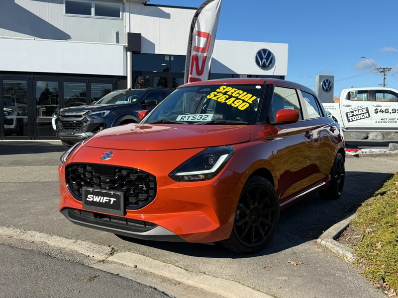 2026 Suzuki Swift Glsc 1.2PMH/CVT - Mag Wheels image 2