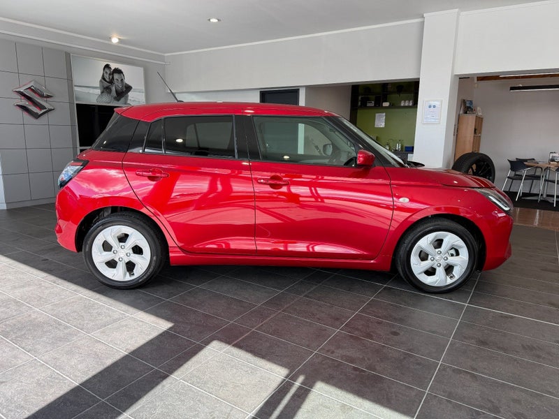 2026 Suzuki Swift GLZ 1.2 image 3