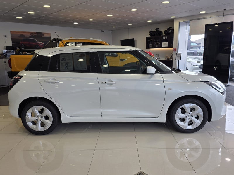 2026 Suzuki Swift GLZ Hybrid image 3