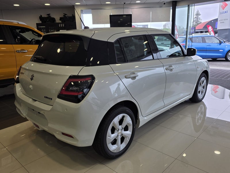 2026 Suzuki Swift GLZ Hybrid image 4