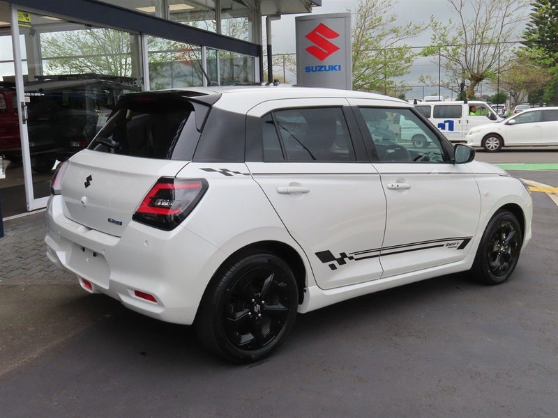 2026 Suzuki Swift GLZ HYBRID - SHADOW EDITION image 5