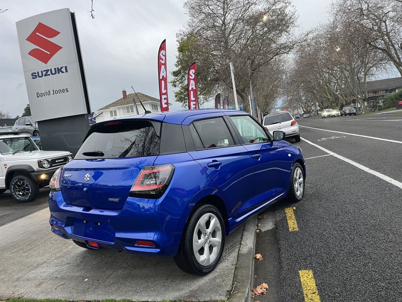 2026 Suzuki Swift GLZC image 5