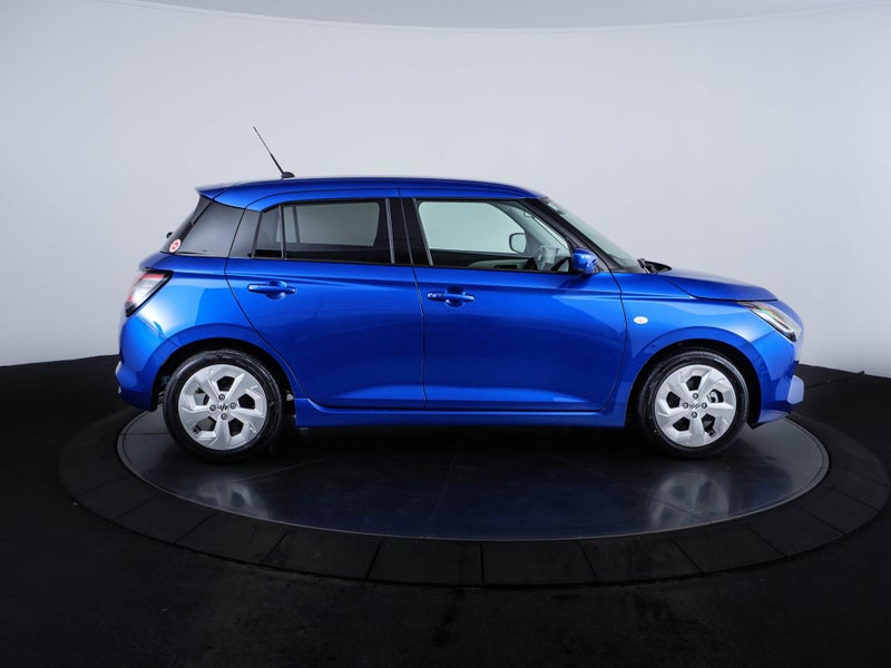 2026 Suzuki Swift Hybrid 1.2 GLZC CVT image 2